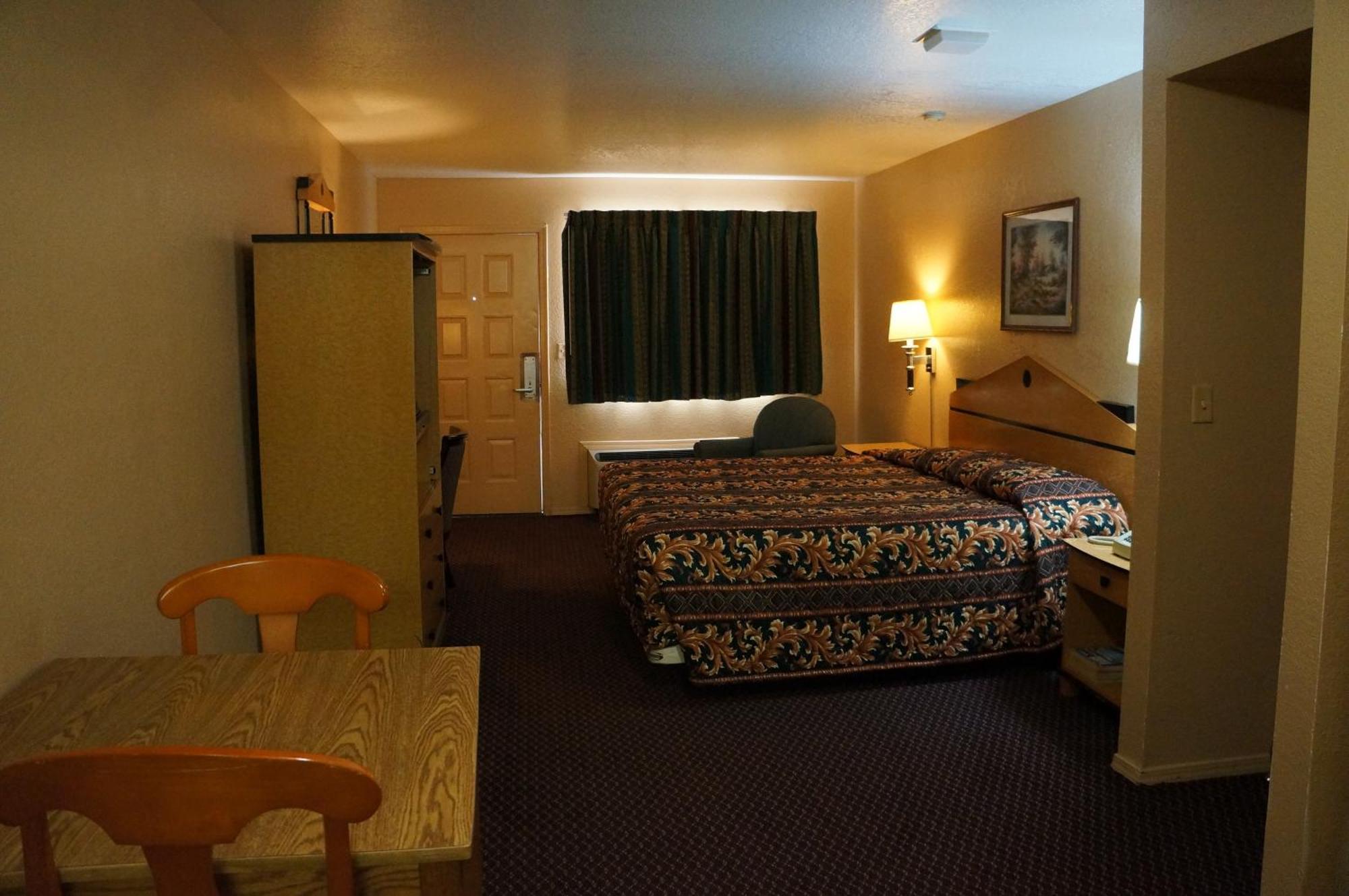 Delux Inn Tulsa Eksteriør bilde